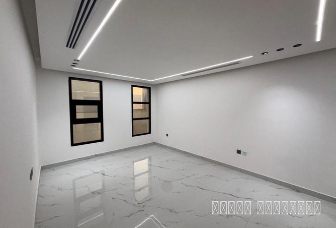 79438257 - Property Image 3