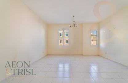 Apartment - Studio - 1 Bathroom for rent in Building P05 - France Cluster - International City - Dubai