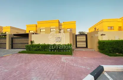 Villa - 5 Bedrooms - 6 Bathrooms for sale in Sharjah Garden City - Sharjah