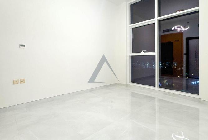 68272053 - صورة العقار 3