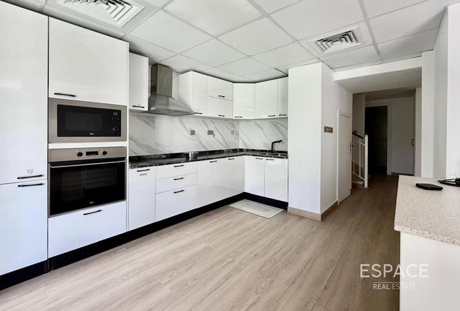 54933192 - صورة العقار 3