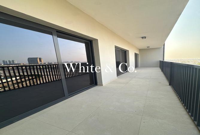 128352797 - Property Main Image