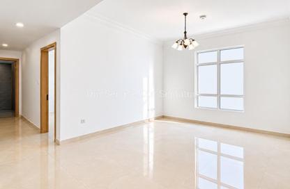 Apartment - 1 - 2 for rent in New Al Taawun Road - Al Taawun - Sharjah