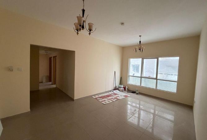 2P5f3hRupI8 - Property Image 2