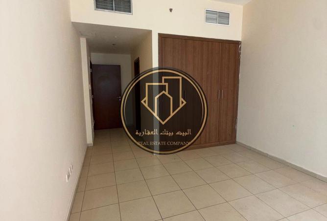 128844556 - Property Image 2