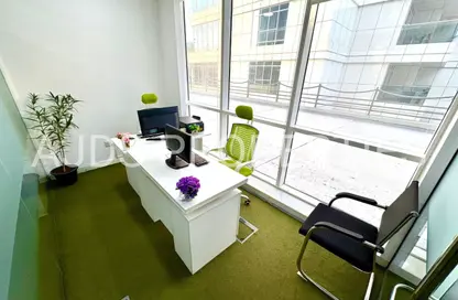مكتب - غرفة نوم - 1 حمام للايجار في مبنى بيزنس اتريوم - عود ميثاء - بر دبي - دبي