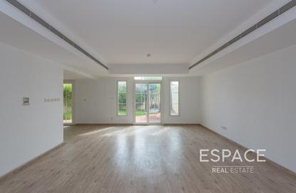 Villa - 3 Bedrooms - 3 Bathrooms for rent in Springs 3 - The Springs - Dubai
