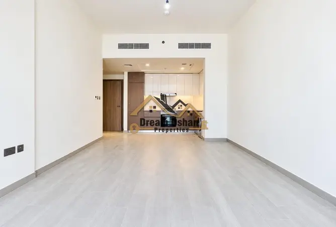 160983176 - Property Image 2