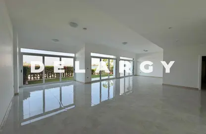 Villa - 5 Bedrooms - 5 Bathrooms for rent in Palma Residences - Palm Jumeirah - Dubai