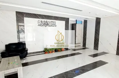 شقة - غرفة نوم - 2 حمامات للايجار في برج الأندلس 2 - النهدة - الشارقة