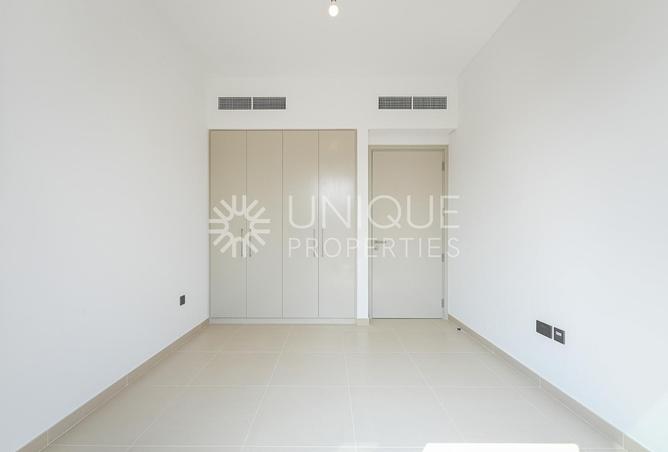 79823570 - صورة العقار 3