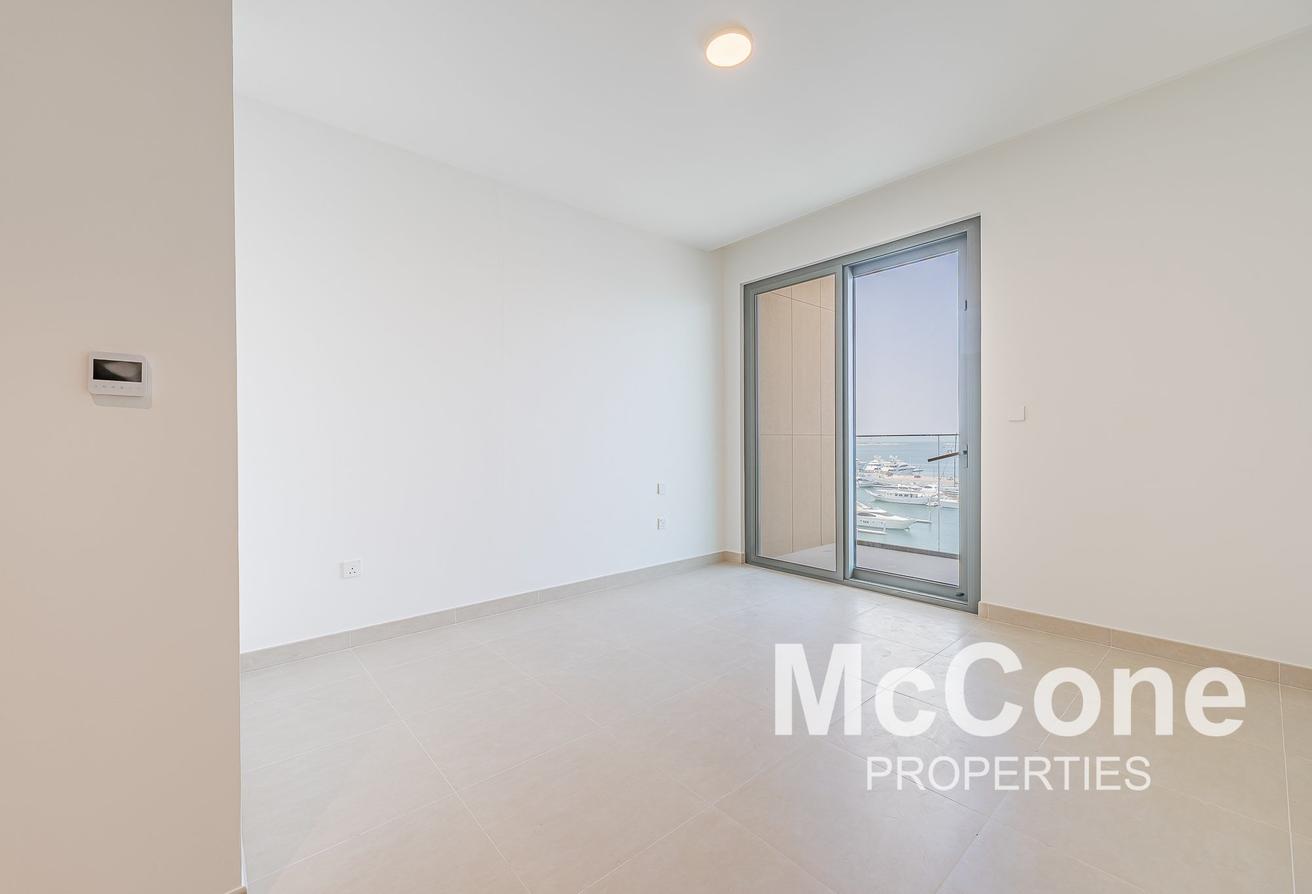 Full Sea View | Brand New | Low Floor photo 12
