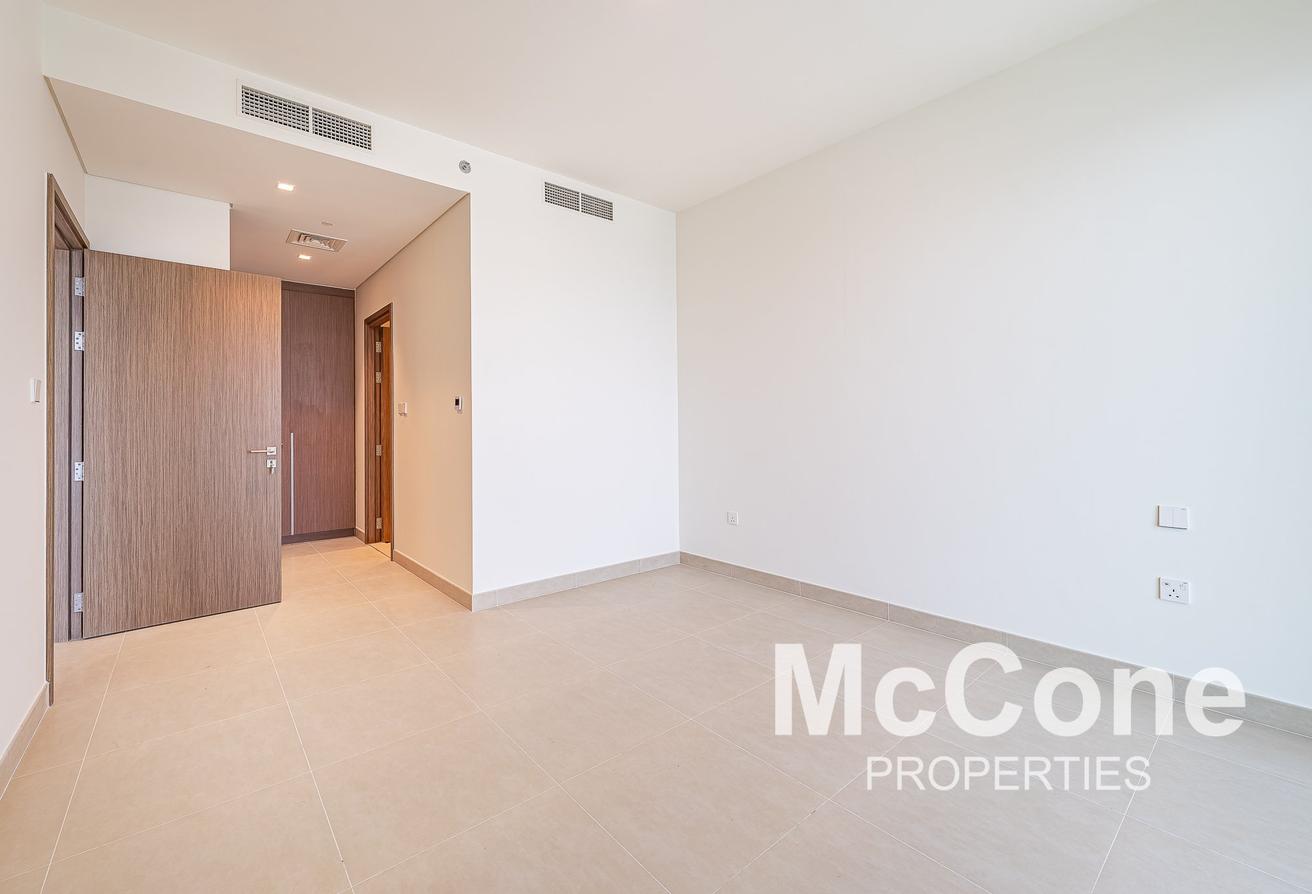 Full Sea View | Brand New | Low Floor photo 13