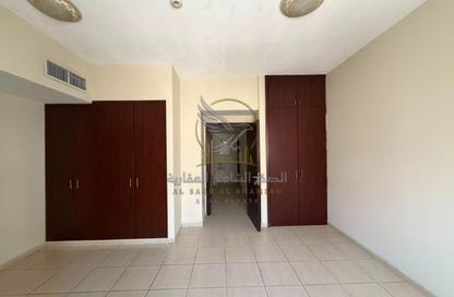 Apartment - 2 Bedrooms - 3 Bathrooms for rent in Thuraya Al Majaz Building - Al Majaz 3 - Al Majaz - Sharjah
