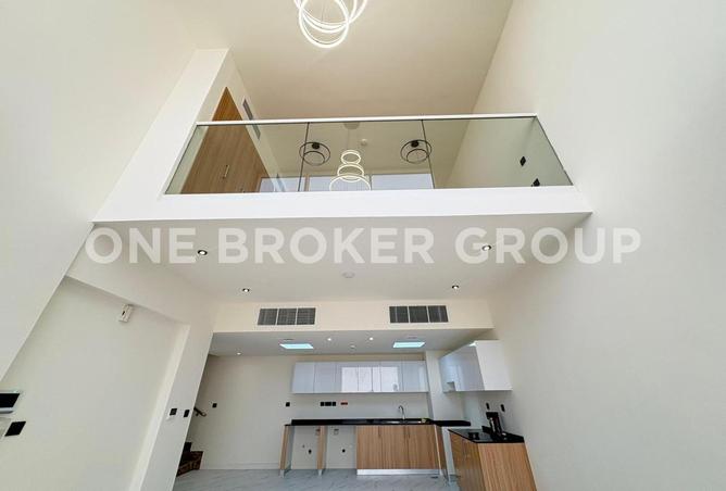 73844283 - Property Image 2