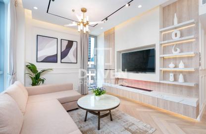Apartment - 2 Bedrooms - 3 Bathrooms for sale in Standpoint Tower 1 - Standpoint Towers - Downtown Dubai - Dubai