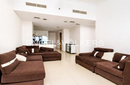 Apartment - 3 Bedrooms - 3 Bathrooms for rent in Ocean Heights - Dubai Marina - Dubai
