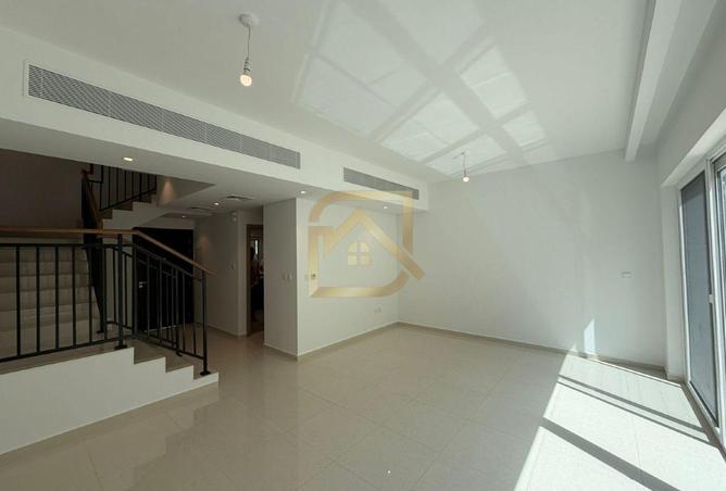 126123529 - Property Main Image