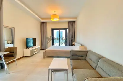 Apartment - Studio - 1 Bathroom for rent in SOL Bay - Business Bay - Dubai