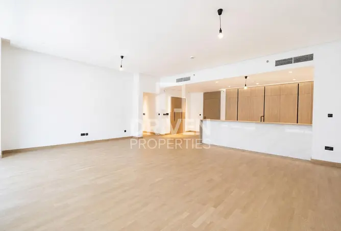 150015040 - Property Image 3