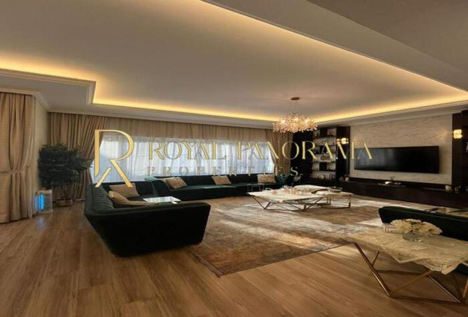 77775035 - Property Image 3