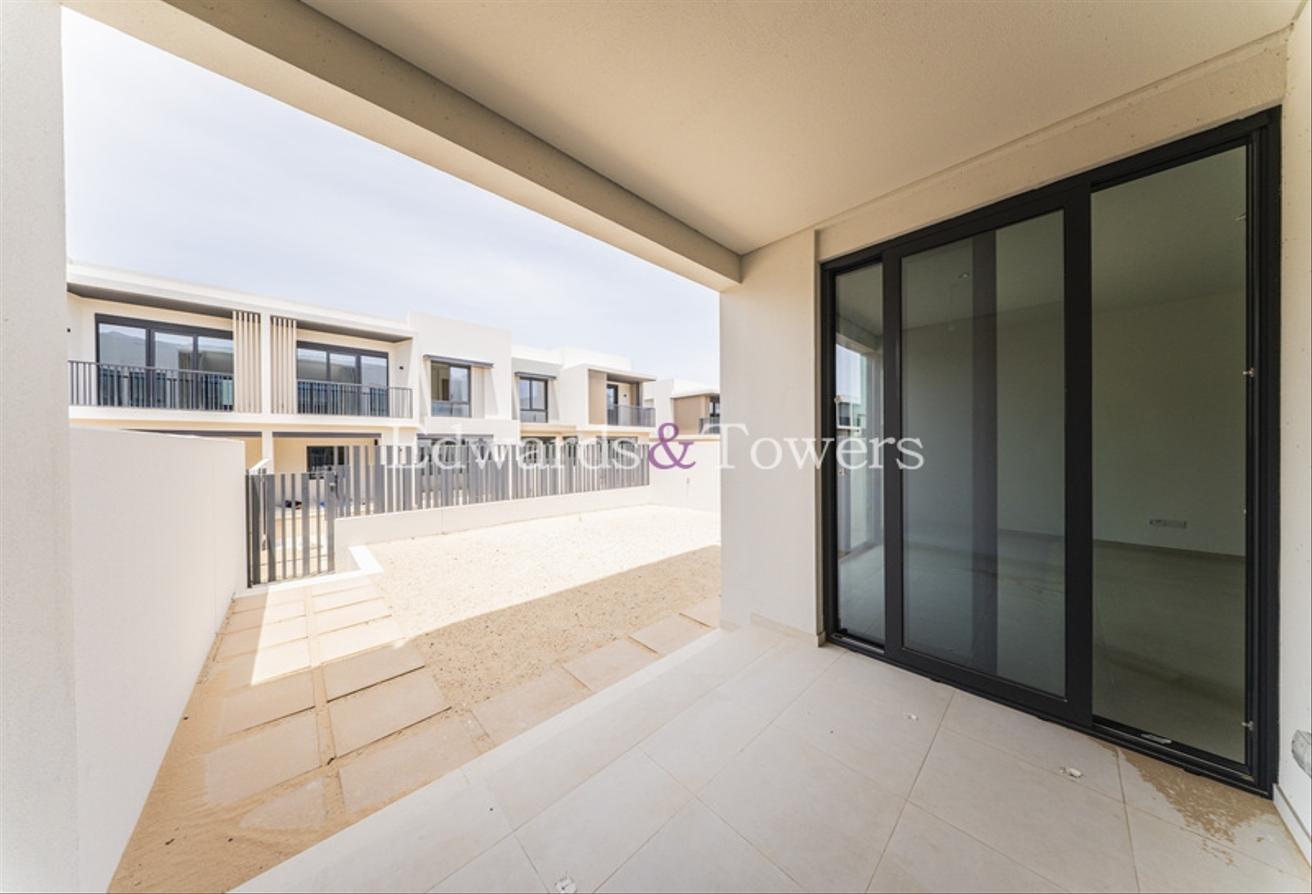 Brand New | Private Garden| Internal Plot photo 29