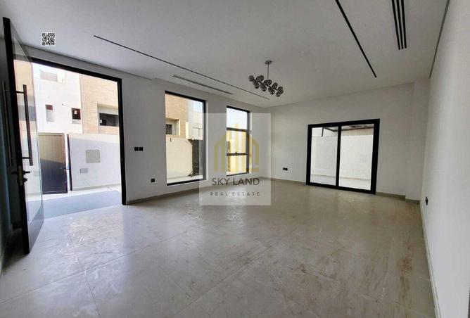 87037469 - Property Image 3