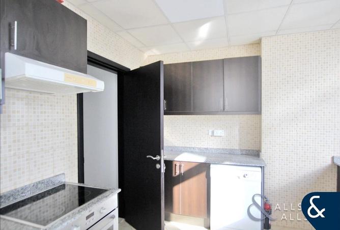 54004383 - Property Image 2