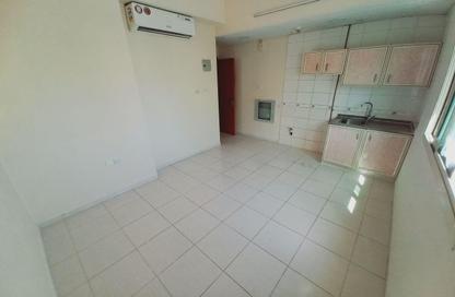 Apartment - Studio - 1 Bathroom for rent in Fire Station Road - Muwaileh - Sharjah