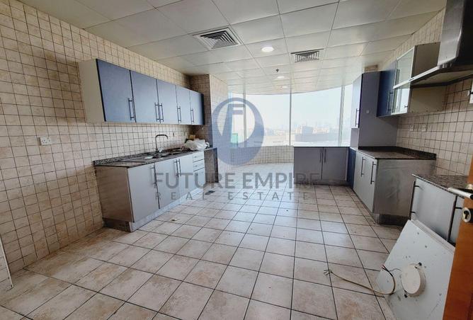 72305253 - Property Image 3