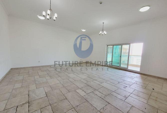 72305253 - Property Image 2