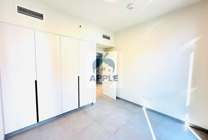 124282050 - Property Image 3