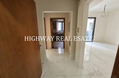Apartment - 1 - 2 for rent in Muwaileh 3 Building - Muwaileh - Sharjah