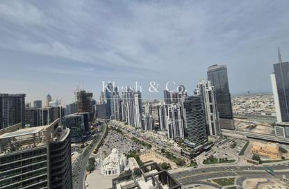 Apartment - 2 - 3 for rent in Boulevard Crescent Tower 1 - BLVD Crescent - Downtown Dubai - Dubai