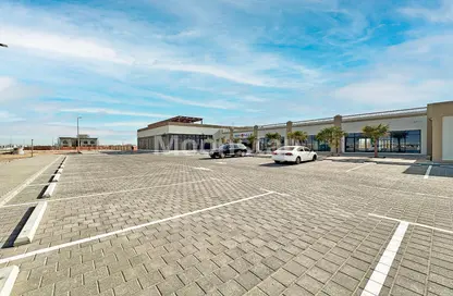 Retail - Studio - 1 Bathroom for rent in Zayed City (Khalifa City C) - Khalifa City - Abu Dhabi