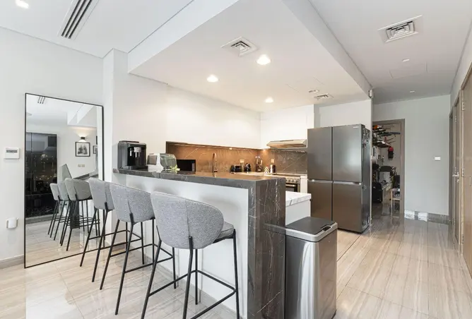 145976302 - Property Image 2