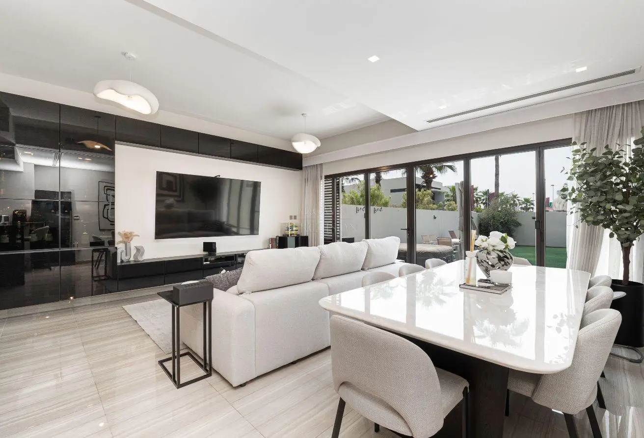 145976302 - Property Main Image
