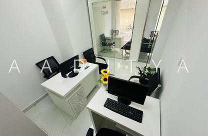Office Space - Studio - 1 for rent in Reem Residency - Al Karama - Bur Dubai - Dubai