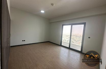 شقة - غرفة نوم - 2 حمامات للبيع في برج روكان C - برج روكان - روكان - دبي لاند - دبي