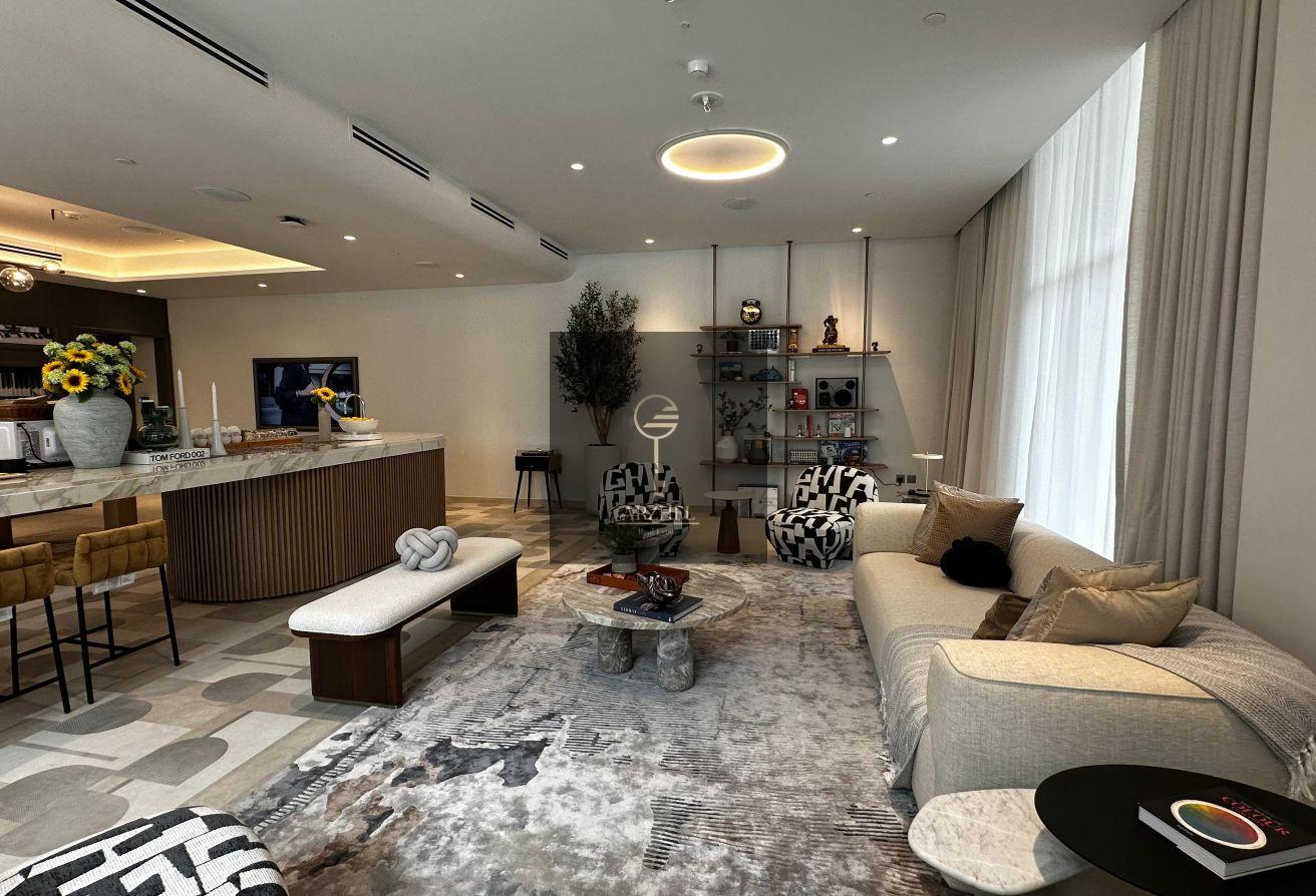 Unfurnished Apartment | Spacious Layout | Vacant photo 11