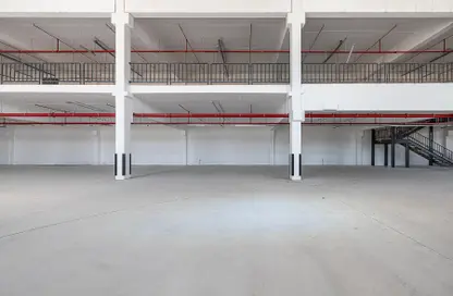 Warehouse - Studio for rent in Industrial Zone - Dubai Industrial City - Dubai