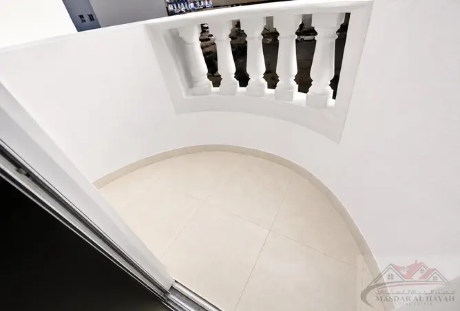 128815780 - Property Image 3