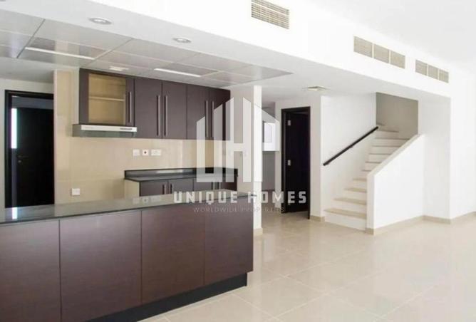 72305129 - Property Main Image