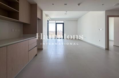Apartment - 1 - 1 for rent in Golf Heights - The Views - Dubai