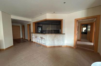 Apartment - 3 Bedrooms - 3 Bathrooms for rent in Al Das - Shoreline Apartments - Palm Jumeirah - Dubai