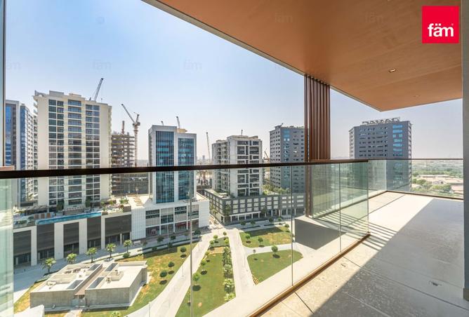 Great Location, Luxury Living | Vacant On Transfer