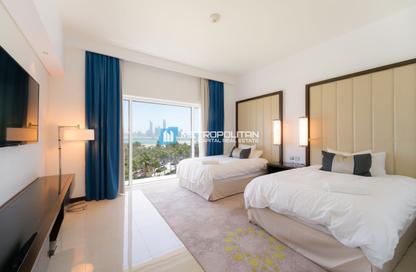 Apartment - 2 Bedrooms - 3 Bathrooms for sale in Fairmont Marina Residences - The Marina - Abu Dhabi