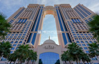 Apartment - 2 Bedrooms - 3 Bathrooms for sale in Fairmont Marina Residences - The Marina - Abu Dhabi