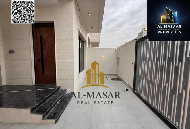 72311585 - Property Image 3