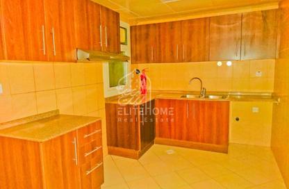 Apartment - 2 Bedrooms - 3 Bathrooms for rent in Sahara Tower 3 - Sahara Complex - Al Nahda - Sharjah